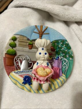 Pillsbury White Doughboy Chef Figurine Plate - White